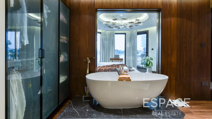 3 bedrooms villa for sale , Palm Jumeirah, Dubai, UAE No. 1024 № 17