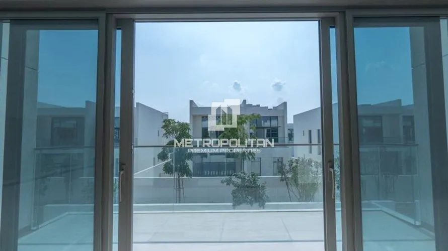 4 bedrooms villa for sale , District One, Mohammed Bin Rashid City, Dubai, UAE No. 1247 № 4