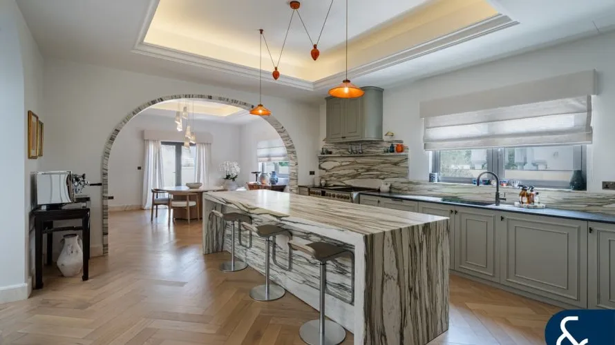 5 bedrooms villa for sale , The Villa, Dubai, UAE No. 1314 № 3