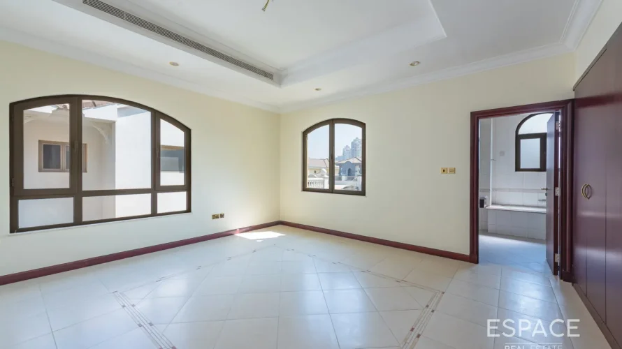 4 bedrooms villa for sale , Palm Jumeirah, Dubai, UAE No. 1187 № 12