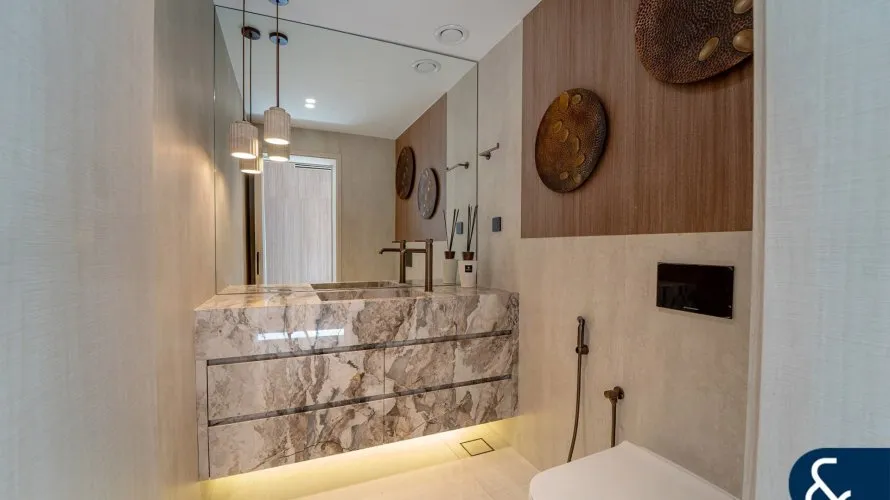 4 bedrooms villa for sale , Meadows, Dubai, UAE No. 1607 № 9