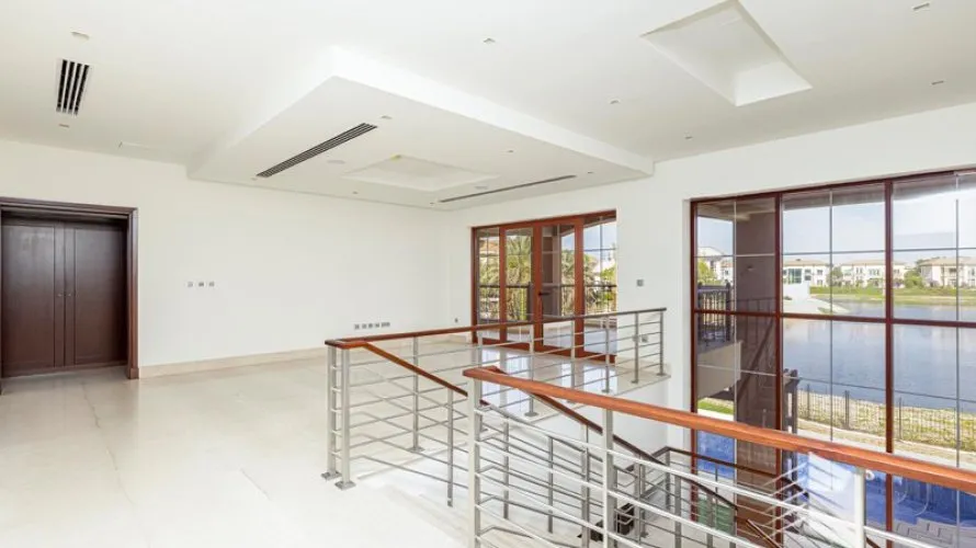 5 bedrooms villa for sale , The Mansions, Jumeirah Islands, Dubai, UAE No. 306 № 9