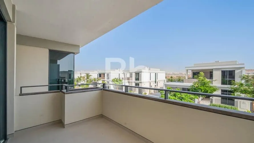 5 bedrooms villa for sale , Tilal Al Ghaf, Dubai, UAE No. 971 № 3