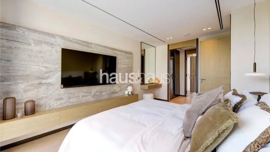 5 bedrooms villa for sale , Jumeirah Islands, Dubai, UAE No. 785 № 23