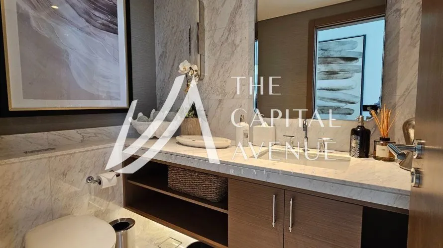 7 bedrooms villa for sale , Abu Dhabi, UAE No. 1502 № 21