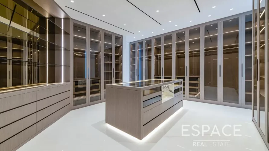 5 bedrooms villa for sale , Palm Jumeirah, Dubai, UAE No. 1055 № 8