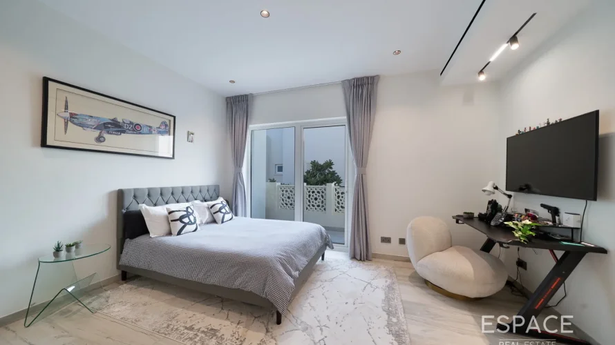 5 bedrooms villa for sale , Arabian Ranches, Dubai, UAE No. 1190 № 8