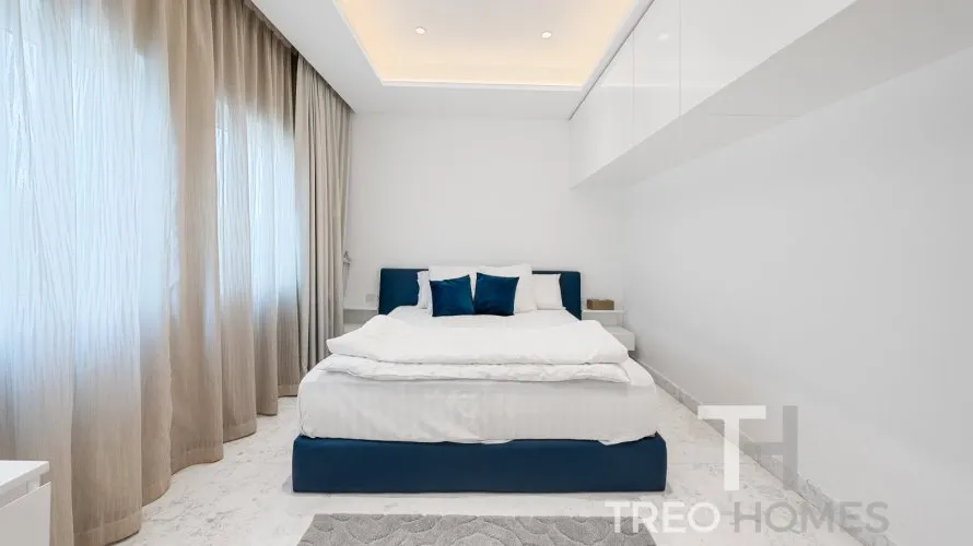 5 bedrooms villa for sale , Meadows, Dubai, UAE No. 644 № 17