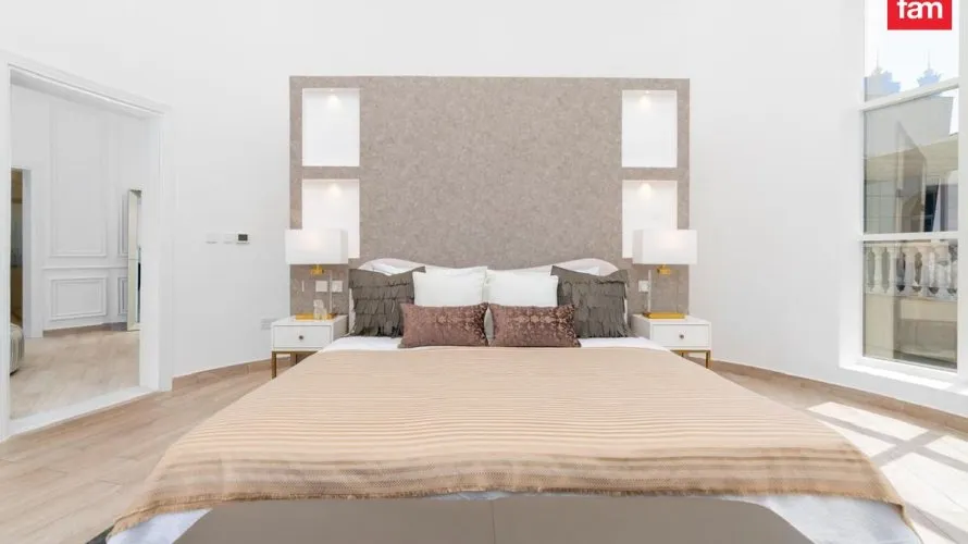 5 bedrooms villa for sale , Al Wasl, Dubai, UAE No. 689 № 4