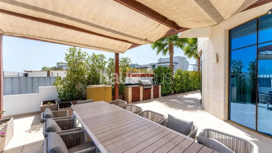 7 bedrooms villa for sale , Palm Jumeirah, Dubai, UAE No. 797 № 7