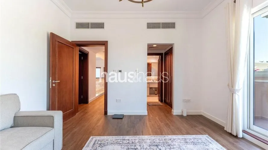 5 bedrooms villa for sale , Dubai Sports City, Dubai, UAE No. 789 № 16