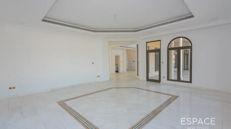 5 bedrooms villa for sale , Palm Jumeirah, Dubai, UAE No. 1032 № 6