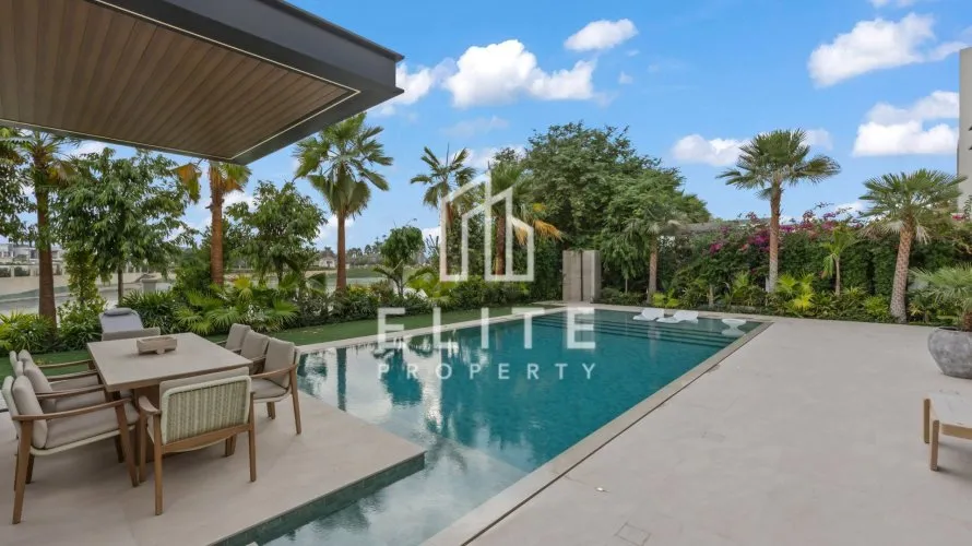 5 bedrooms villa for sale , Dubai, UAE No. 1513