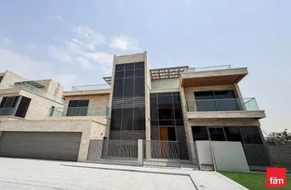 7 bedrooms villa for sale , Dubai, UAE No. 1713
