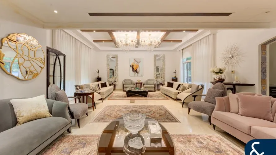 6 bedrooms villa for sale , The Villa, Dubai, UAE No. 1359 № 1