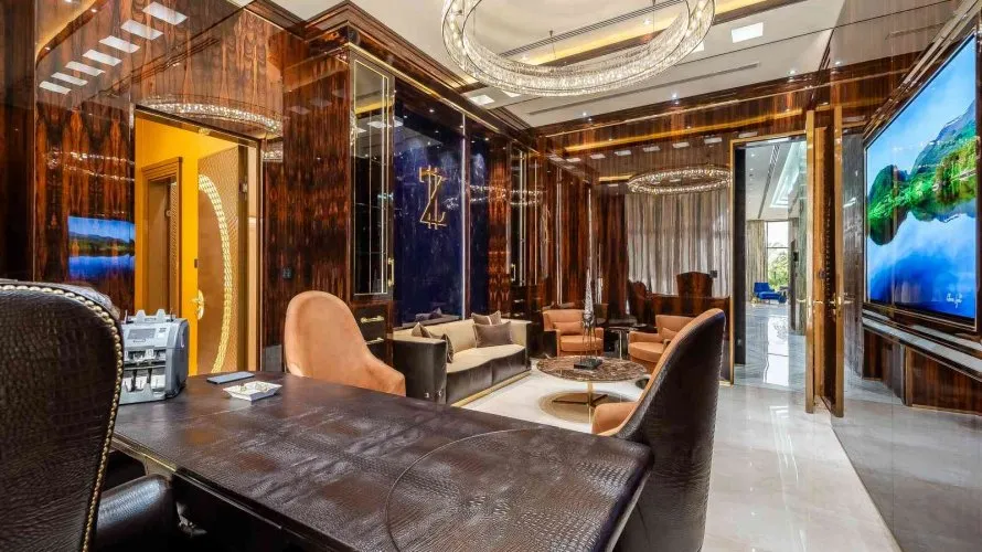 6 bedrooms villa for sale , Dubai, UAE No. 2462 № 23