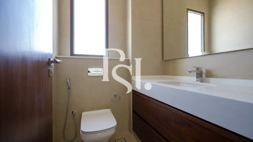 5 bedrooms villa for sale, Abu Dhabi, UAE No. 2577 № 8