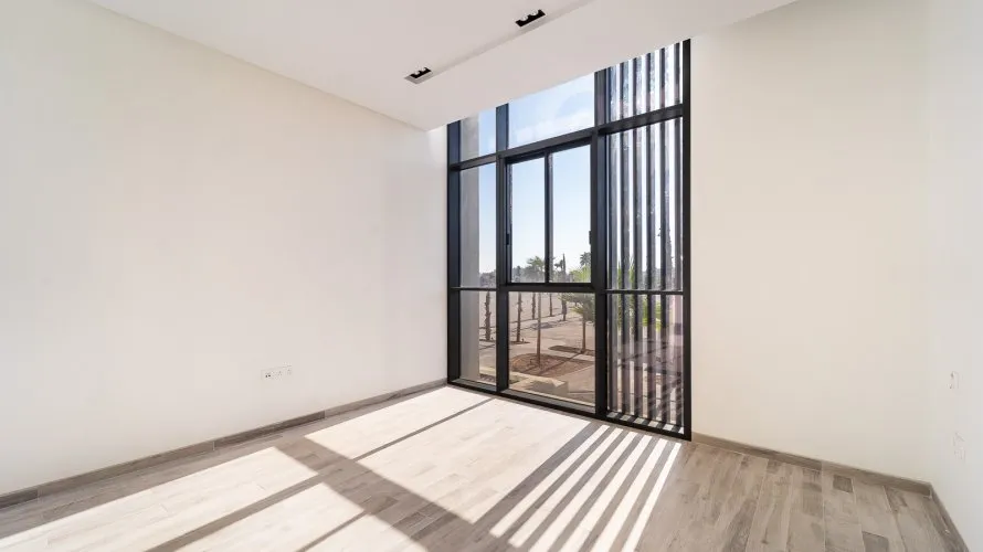 6 bedrooms villa for sale , Ras Al Khaimah, UAE No. 2250 № 16
