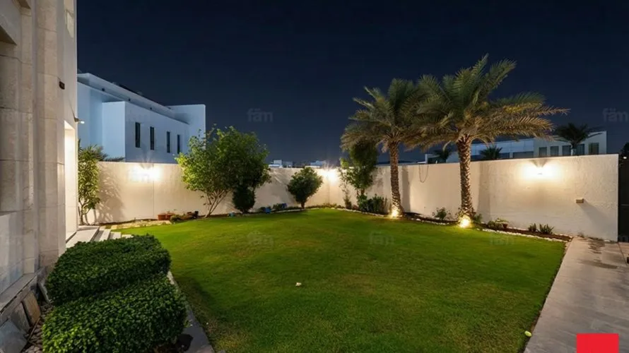 7 bedrooms villa for sale , Umm Al Sheif, Dubai, UAE No. 2307 № 22