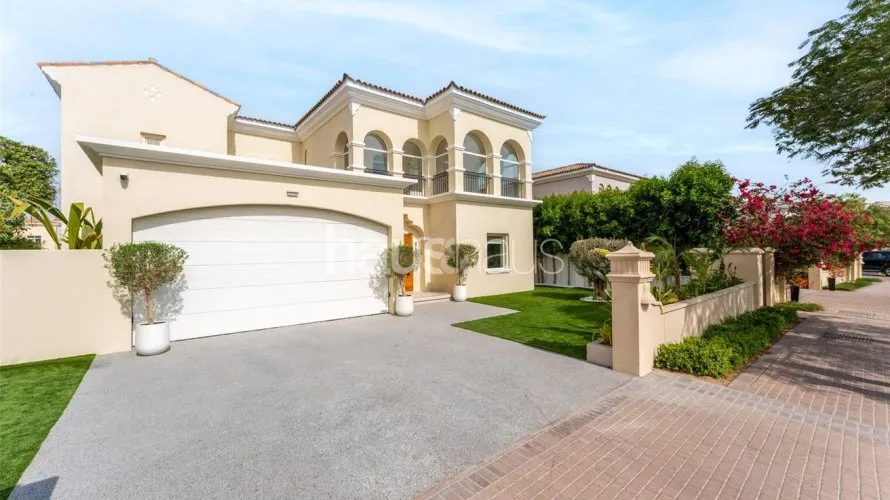 5 bedrooms villa for sale, Arabian Ranches, Dubai, UAE No. 2215