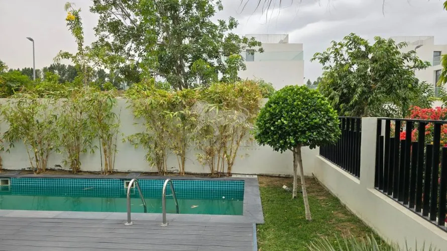 5 bedrooms villa for sale, Al Barari, Dubai, UAE No. 2200 № 4