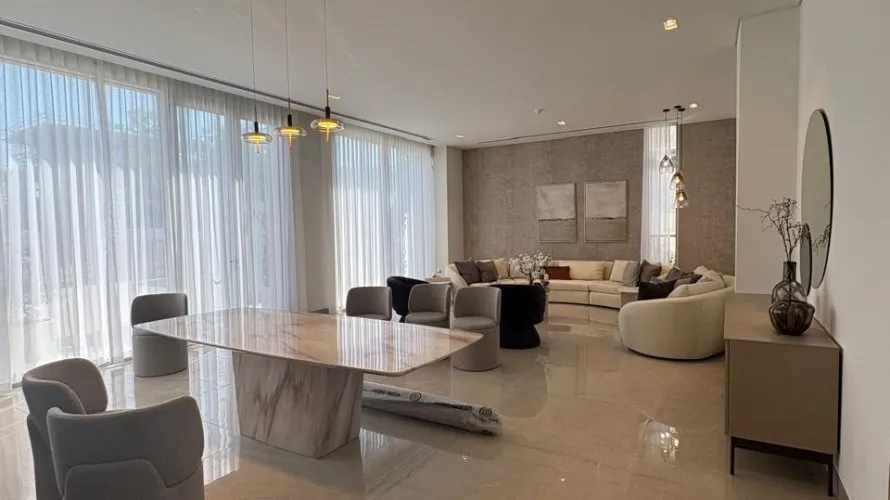 6 bedrooms villa for sale, Al Reem Island, Abu Dhabi, UAE No. 2561 № 5