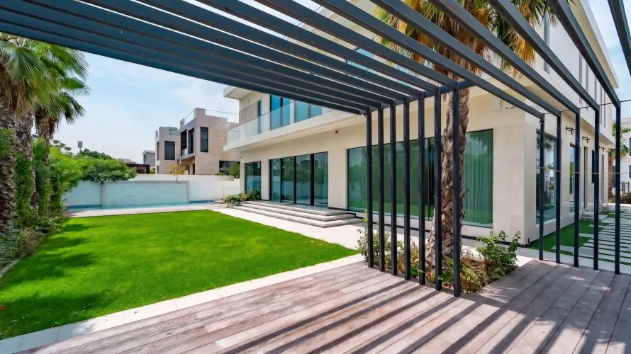6 bedrooms villa for sale, Dubai, UAE No. 2489