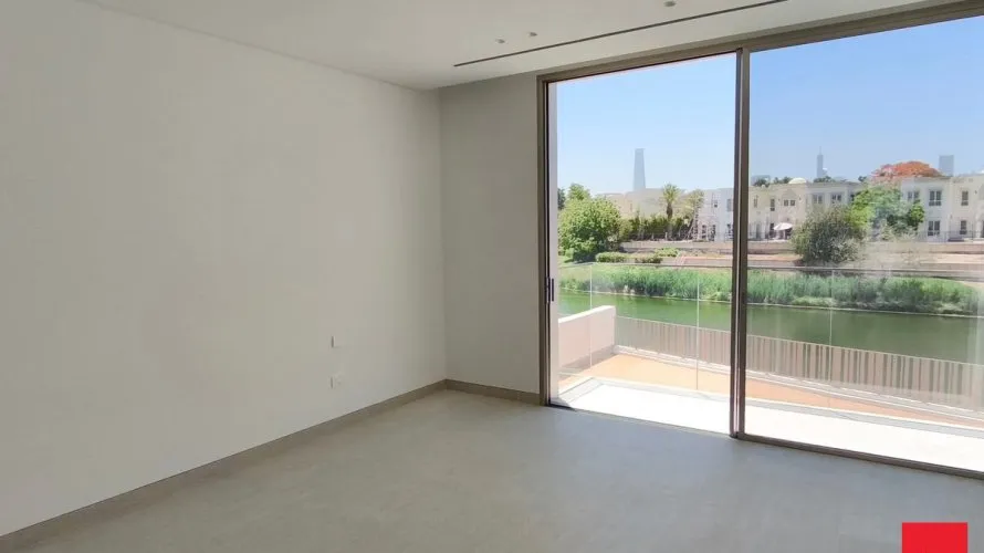5 bedrooms villa for sale, Jumeirah Park, Dubai, UAE No. 2596 № 21