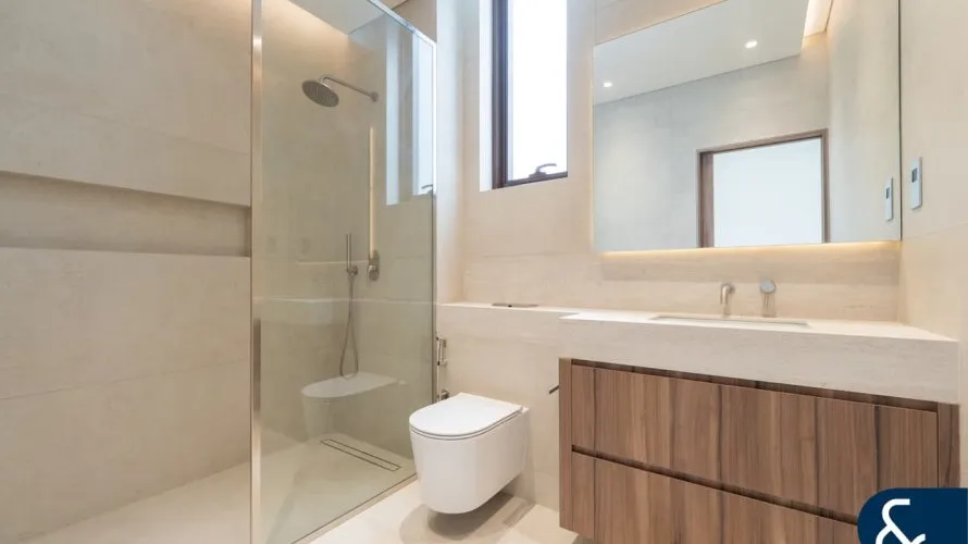 5 bedrooms villa for sale, Jumeirah Park Homes, Jumeirah Park, Dubai, UAE No. 2271 № 3