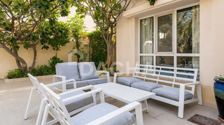 5 bedrooms villa for sale , Meadows, Dubai, UAE No. 2398 № 15