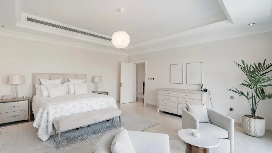 6 bedrooms townhouse for sale, Dubai, UAE No. 2255 № 17