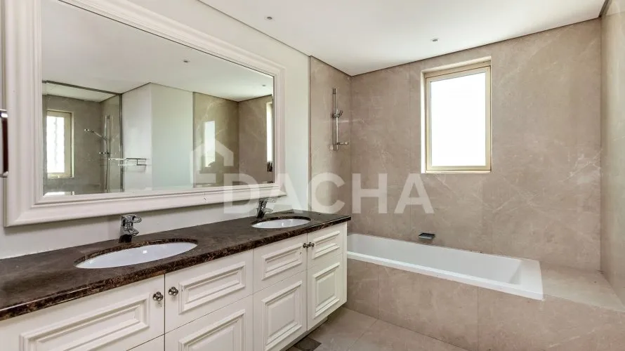 4 bedrooms villa for sale, Jumeirah Islands, Dubai, UAE No. 2430 № 12
