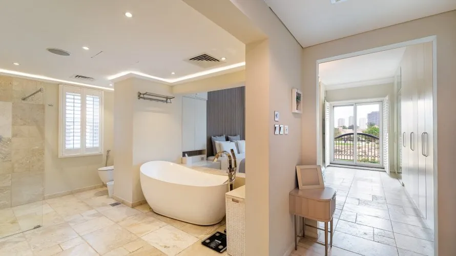 5 bedrooms villa for sale, Dubai Sports City, Dubai, UAE No. 2310 № 11