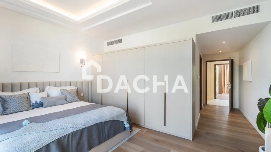 4 bedrooms villa for sale, Jumeirah Islands, Dubai, UAE No. 2403 № 11