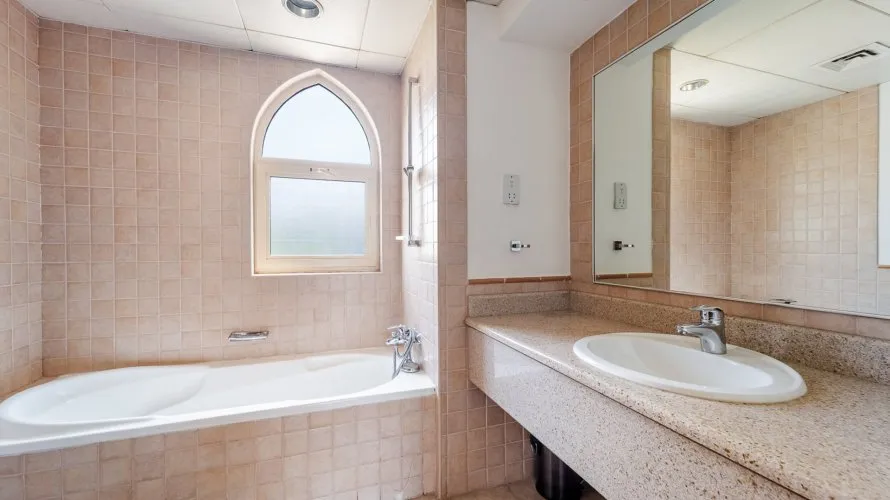4 bedrooms villa for sale, Jumeirah Islands, Dubai, UAE No. 2442 № 8
