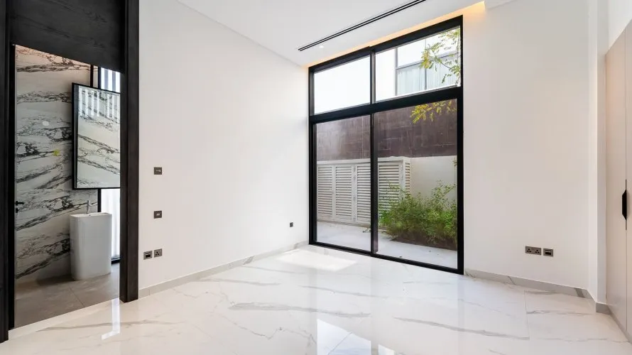 5 bedrooms villa for sale, Wadi Al Safa 3, Dubai, UAE No. 2253 № 18