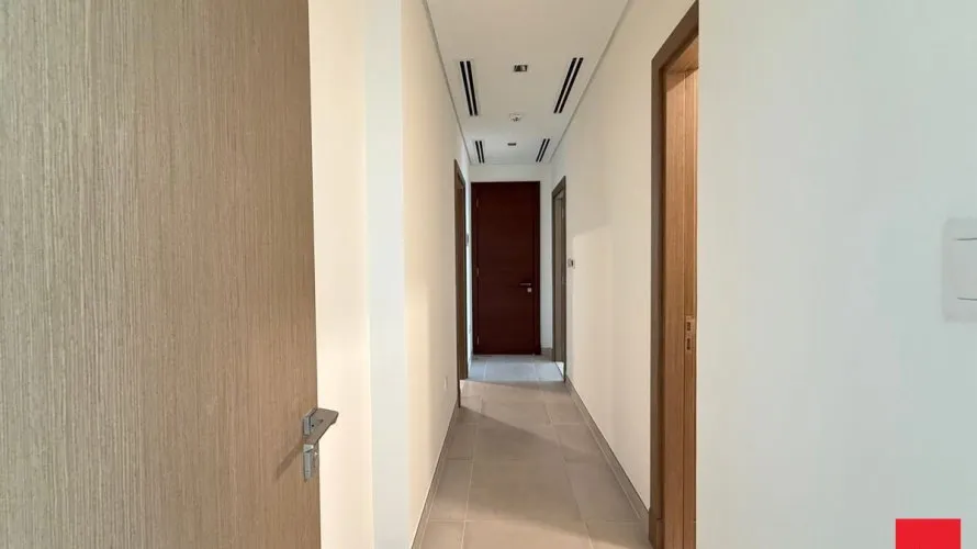 4 bedrooms villa for sale , Dubai, UAE No. 2317 № 11