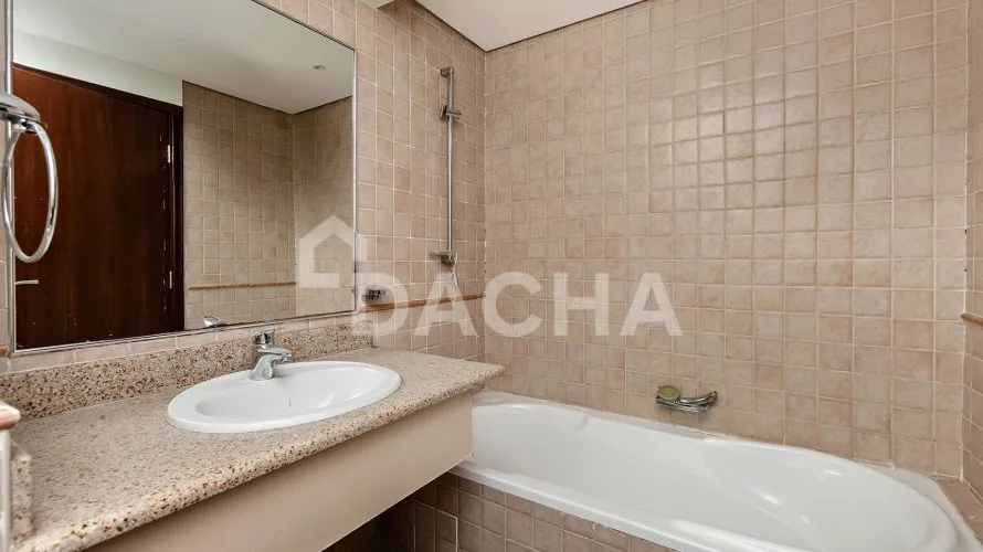 4 bedrooms villa for sale, Jumeirah Islands, Dubai, UAE No. 2430 № 4
