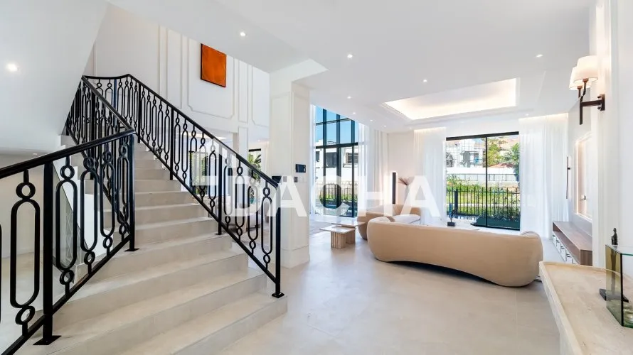 4 bedrooms villa for sale, Jumeirah Islands, Dubai, UAE No. 2403 № 3