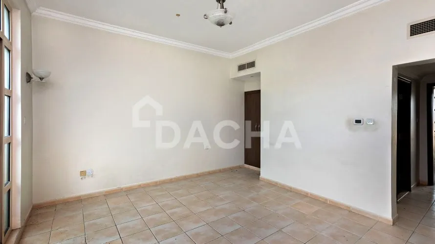4 bedrooms villa for sale, Jumeirah Islands, Dubai, UAE No. 2430 № 3