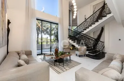 4 bedrooms villa for sale, Jumeirah Islands, Dubai, UAE No. 2482