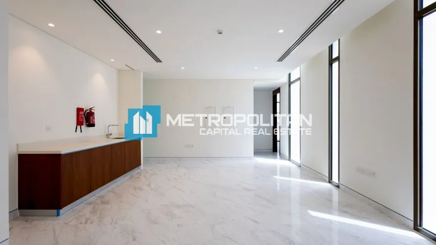 6 bedrooms villa for sale, Abu Dhabi, UAE No. 2247 № 14