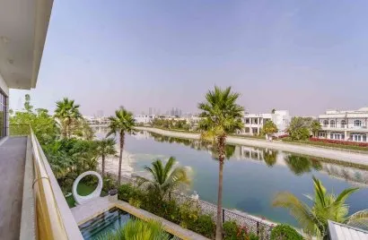 6 bedrooms villa for sale , Dubai, UAE No. 2462