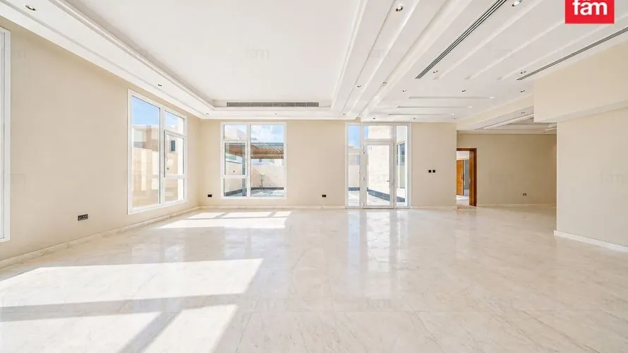 5 bedrooms villa for sale, Dubai, UAE No. 2417 № 5