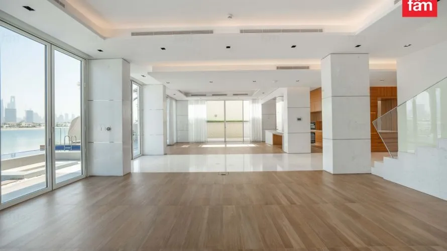 5 bedrooms villa for sale, Palm Jumeirah, Dubai, UAE No. 2321 № 25