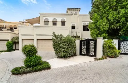 6 bedrooms villa for sale, Al Wasl, Dubai, UAE No. 2858