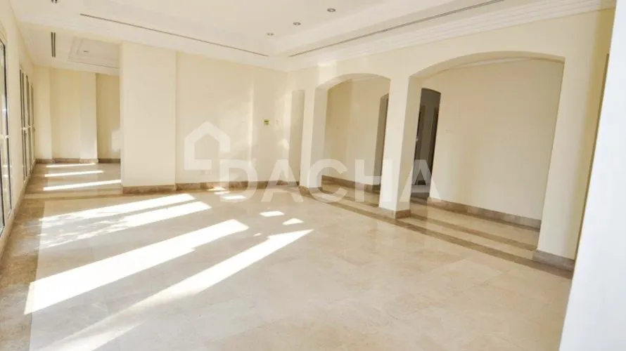 6 bedrooms villa for sale, Meadows, Dubai, UAE No. 2724 № 6
