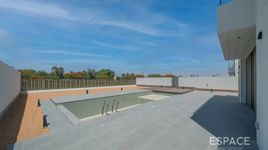 5 bedrooms villa for sale, Jumeirah Park, Dubai, UAE No. 2963 № 4