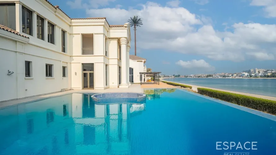 9 bedrooms villa for sale, Palm Jumeirah, Dubai, UAE No. 2964 № 16
