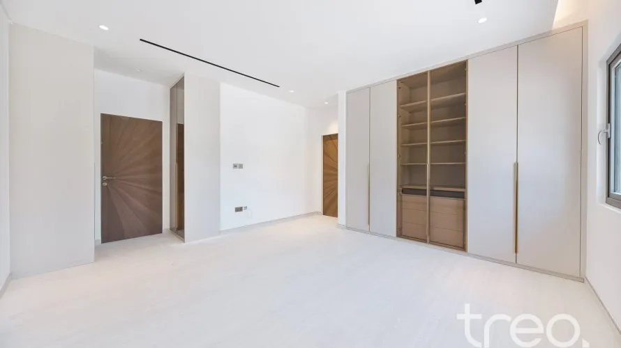 5 bedrooms villa for sale, Meadows 1, Meadows, Dubai, UAE No. 2824 № 8